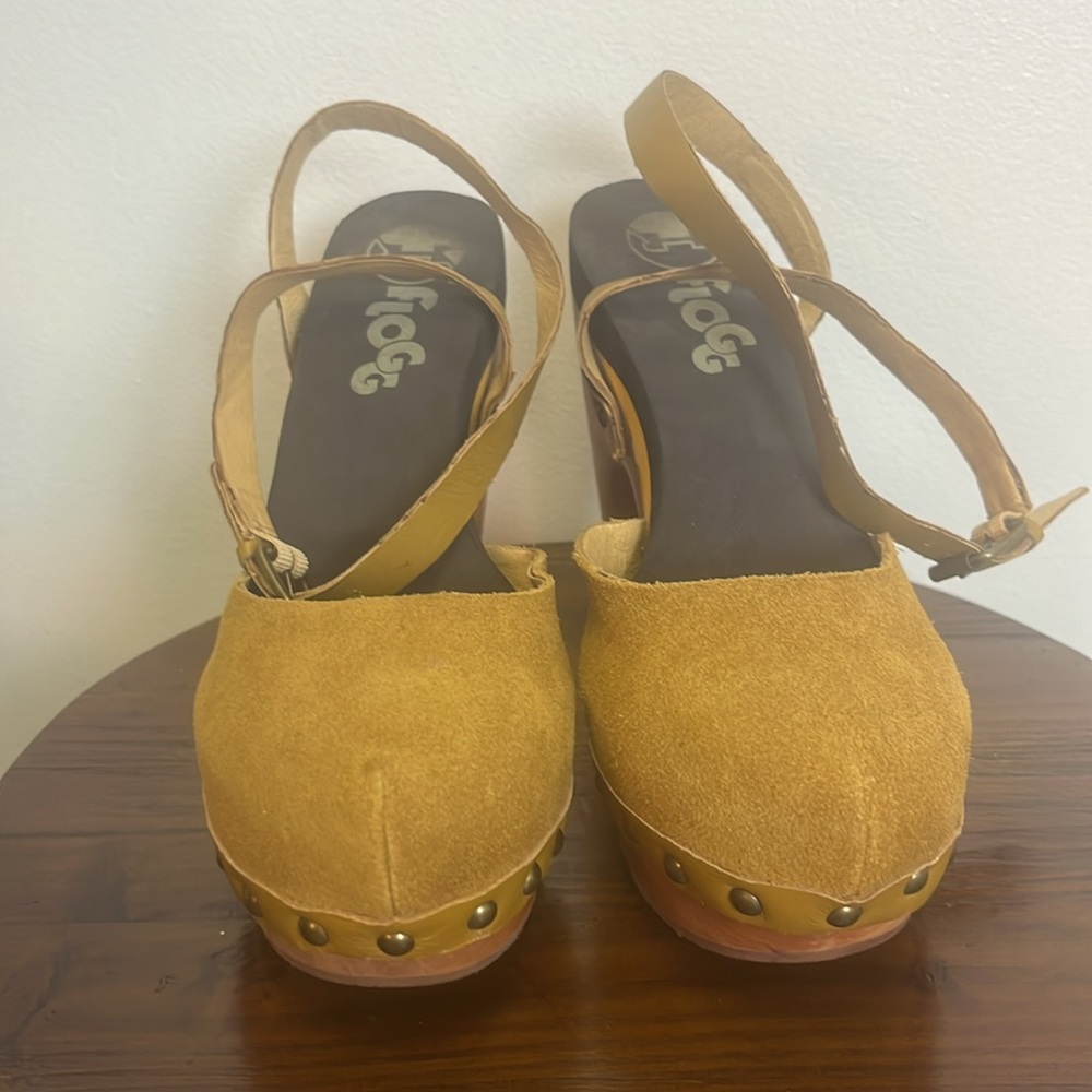 Flogg brand Tan Suede Clogs With Wrap Around Ankle Strap with buckle. - Picture 4 of 10